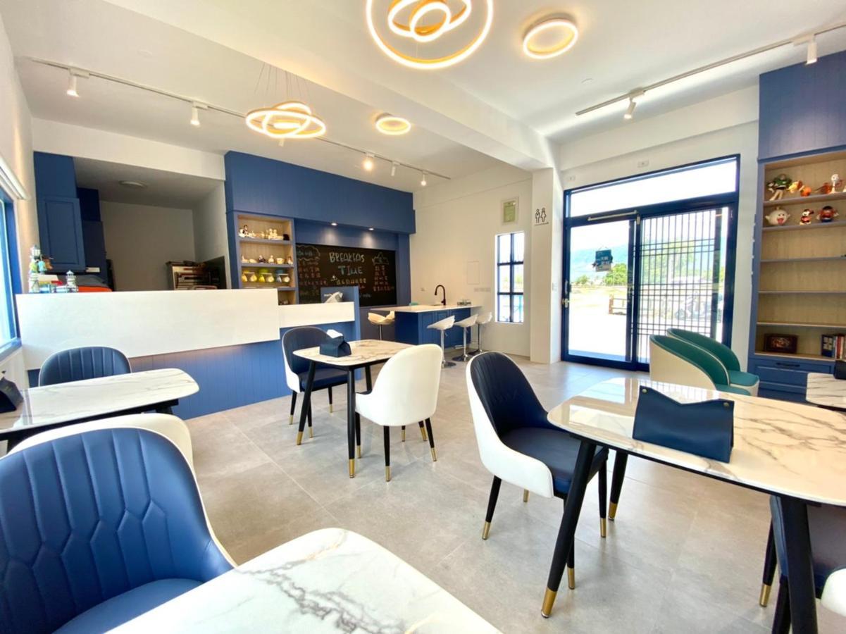 Blue And White Style Holiday B&B Guanshan Zewnętrze zdjęcie